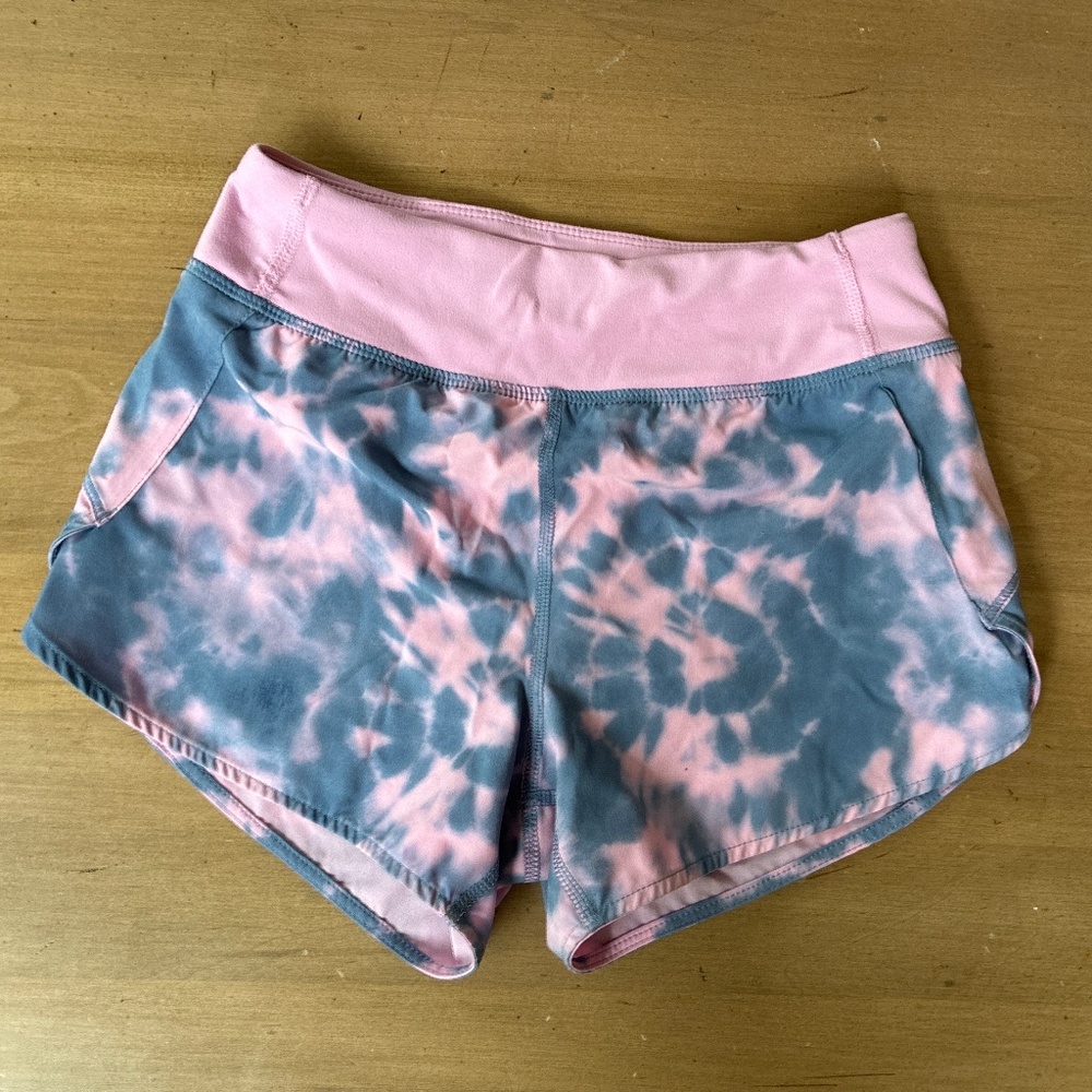 Athleta brand girls athletic shorts size 7 tie-dye style